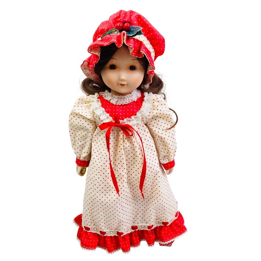 Vintage 84 Holly Hobbie Musical Christmas Doll Plays Wish You A Merry Christmas